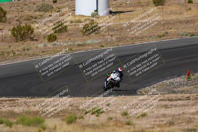 media/Apr-19-2025-AHRMA (Sat) [[3d98ca3309]]/Practice/Group 2/Turn 6/